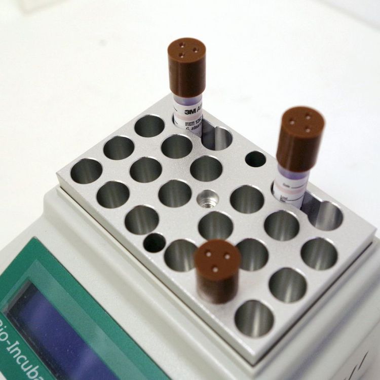 3M1262壓力蒸汽滅菌生物培養指示劑圖片3